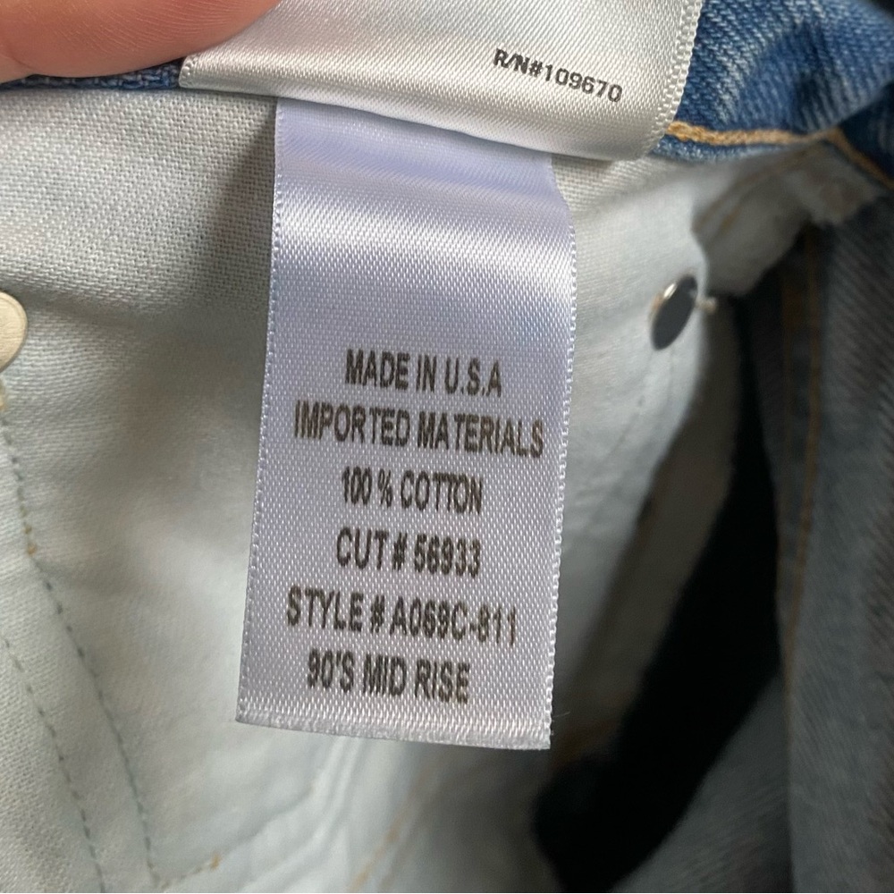 Agolde 90's Jean Mid Rise Light Wash Distressed - Picture 9 of 9